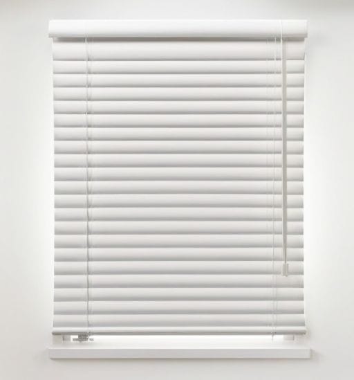 closing white single-Stringed Blinds