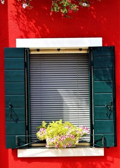 How to Fix Cordless Horizontal Blinds?