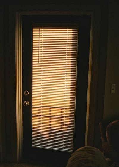 Glass door blinds that are specifically designed fordoors.
